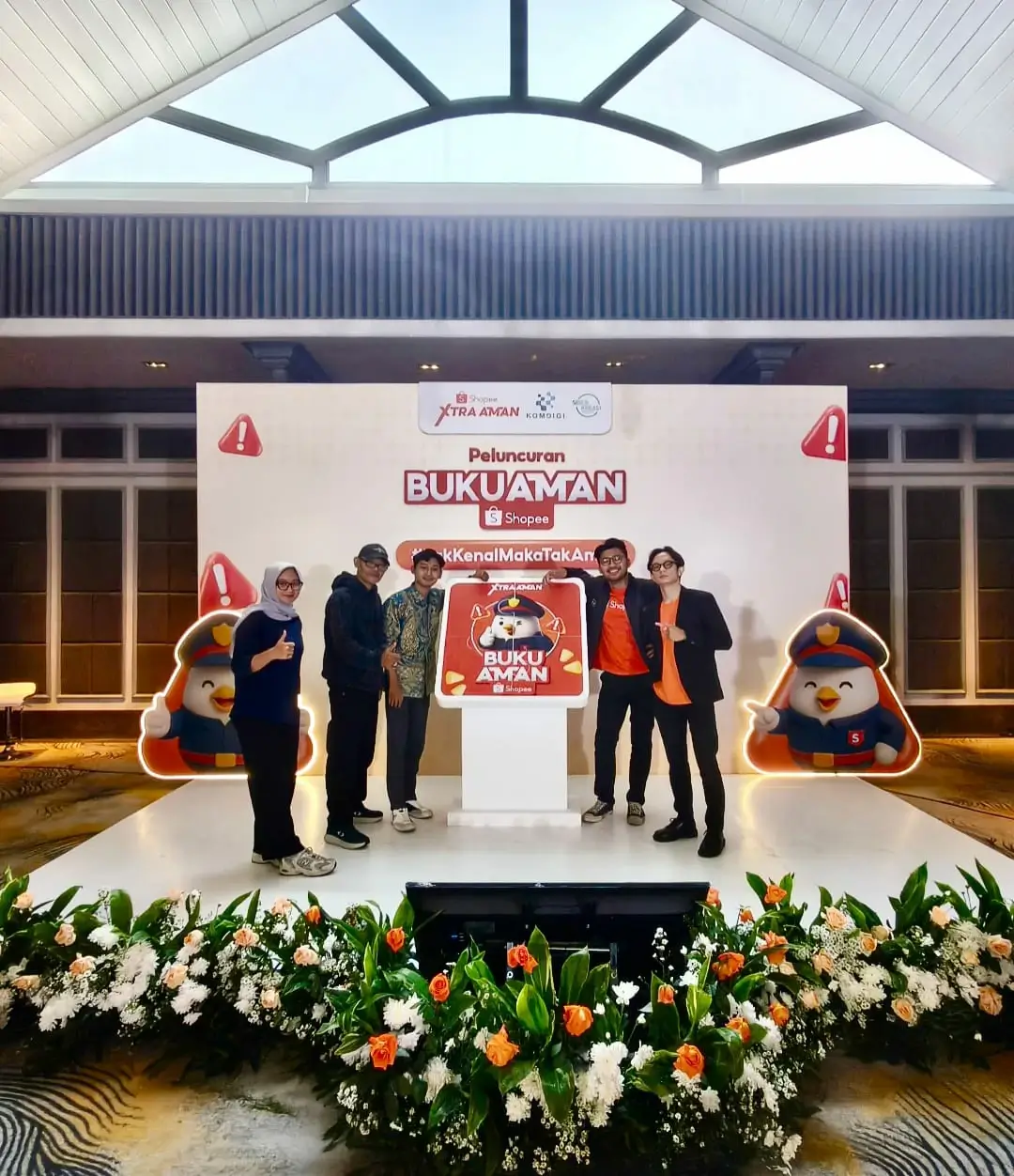 afco-portfolio-buku_aman-stage_event-potrait