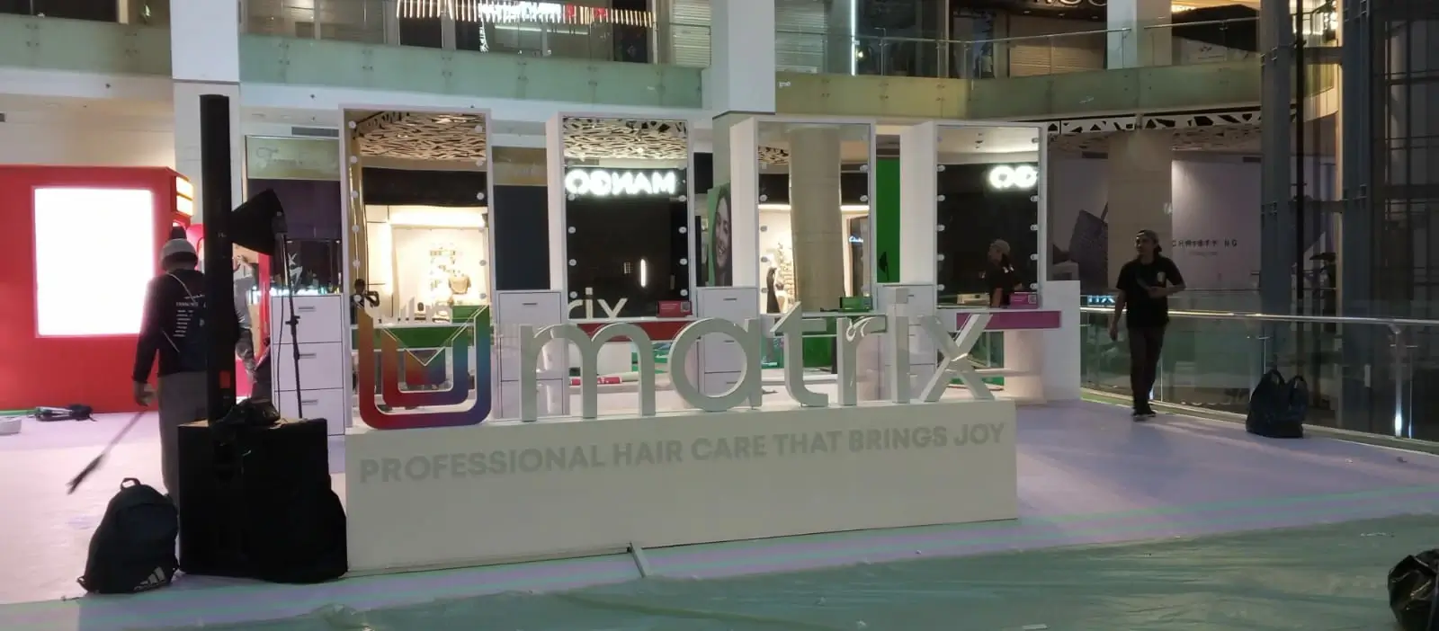 afco-portfolio-matrix_hair_care-booth-landscape